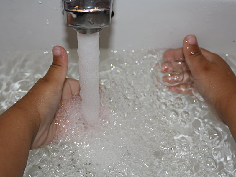 自來(lái)水廠水質(zhì)檢測(cè)用什么儀器