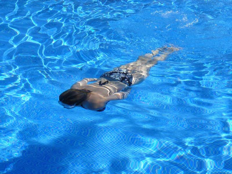 泳池水質(zhì)檢測儀分類